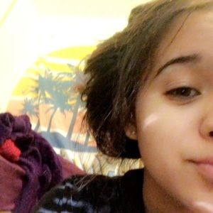 Meet your Posher, Adriana